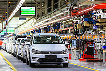 大众汽车正考虑进一步削减成本