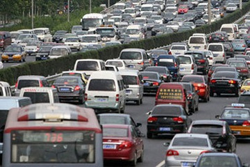 商务部：今年前5月我国汽车出口37.3万辆