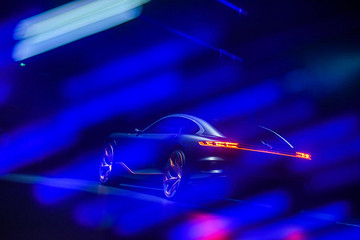 东风赌岚图，岚图救东风