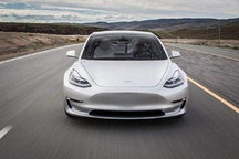 既然都卖到了50万之巨了，为什么还要考虑买Model Y呢？