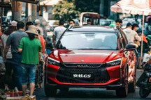 净利同比下滑超六成 东风汽车押注