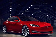 她被割韭菜后痛悟：特斯拉走不远，中国车界华为快出来！