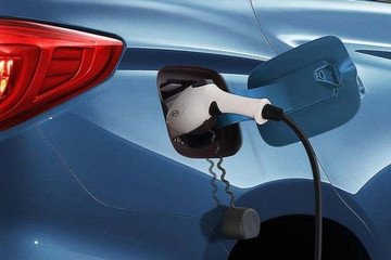 汽车新版技术路线发布：2035年不再有纯燃油汽车