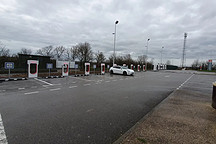 疯狂的特斯拉，2020年最后一天又刷新了三项纪录