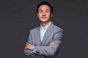 2020年度人物候選人 | 張勇：貼地飛行