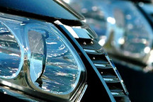 美国总统计划在联邦政府车队中采用更多电动汽车