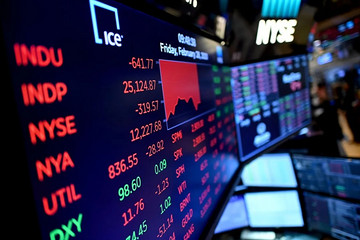 新能源股票沒(méi)崩，有人心態(tài)可能崩了
