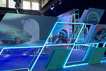 挑战电动车普及重任，广汽埃安Y好玩得纯粹