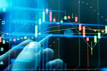 由于电动汽车销量有所改善，小鹏汽车2020年第四季度净亏损同比收窄21%