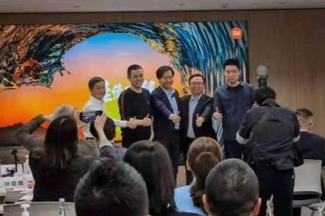 雷軍約飯李斌、李想、何小鵬，“體量焦慮”下的造車新勢力要抱團(tuán)？