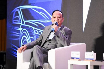 曾毓群、沈南鵬華山論劍：看好磷酸鐵鋰占比提升
