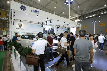 第七届成都国际新能源汽车展览会整装待发