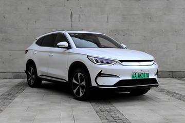 比亚迪宋PLUS EV：20万内电动SUV实用之选