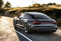 「纯电才是未来」，十一个问题问奥迪CEO，你们还能不能打？