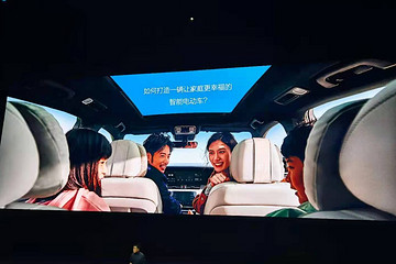 一個(gè)更會(huì)講故事的李想