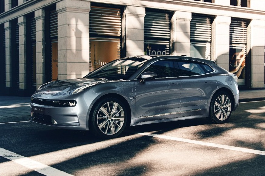 刚上线的极氪APP，已经开始对用户拉黑禁言了