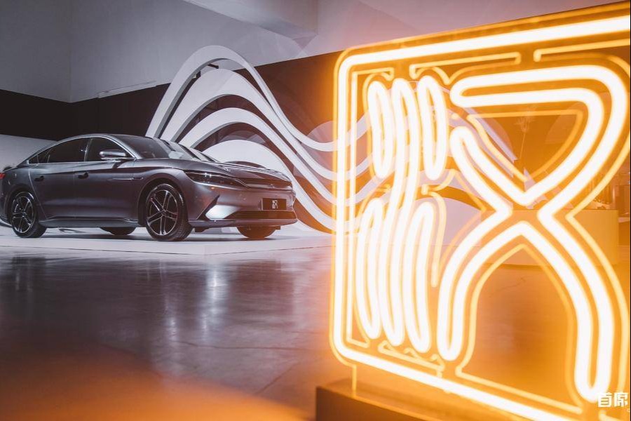 新能源跑太快，比亚迪燃油车要被兄弟逼出市场？