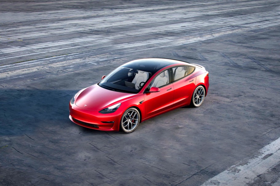 特斯拉的“不妥協(xié)”，教訓了中國市場