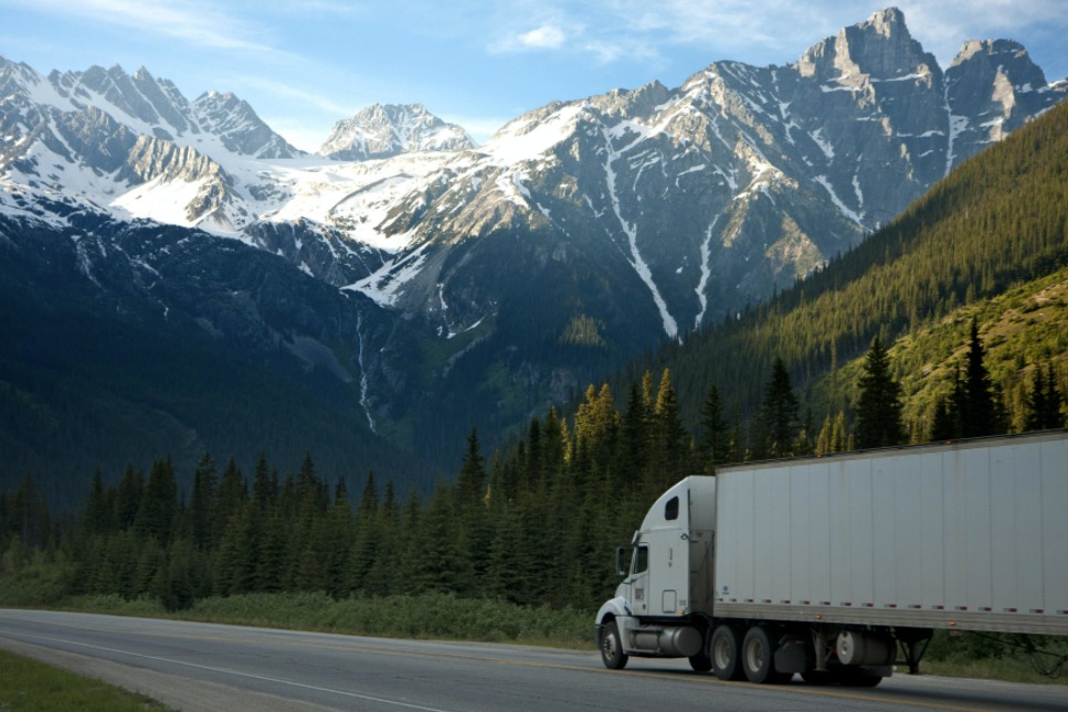 脱碳白热化，如何帮助重型运输实现全面电气化？