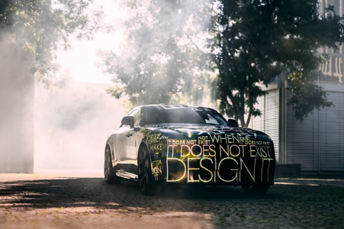 劳斯莱斯宣布首款纯电动车“闪灵”全球路试 2023年第四季度交付