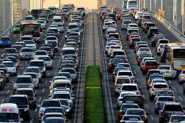 公安部：全国新能源汽车保有量达678万辆