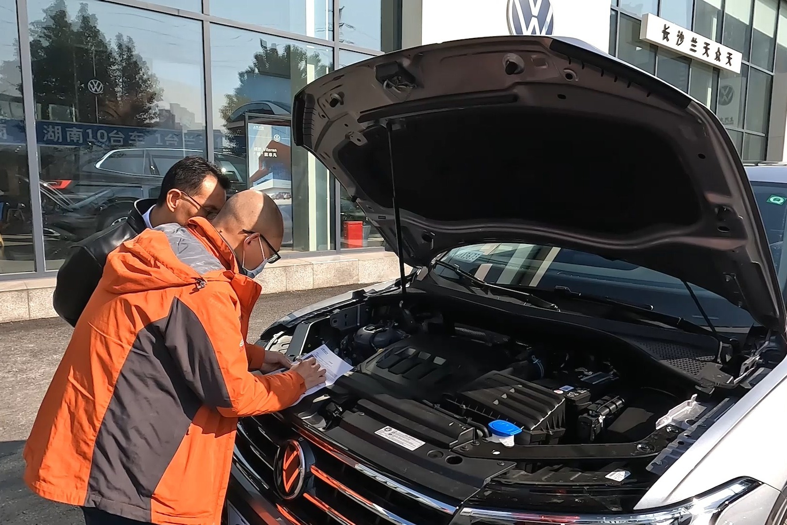 為何越來越多的新車取消霧燈，霧燈真的沒用嗎？ 還是為了省成本