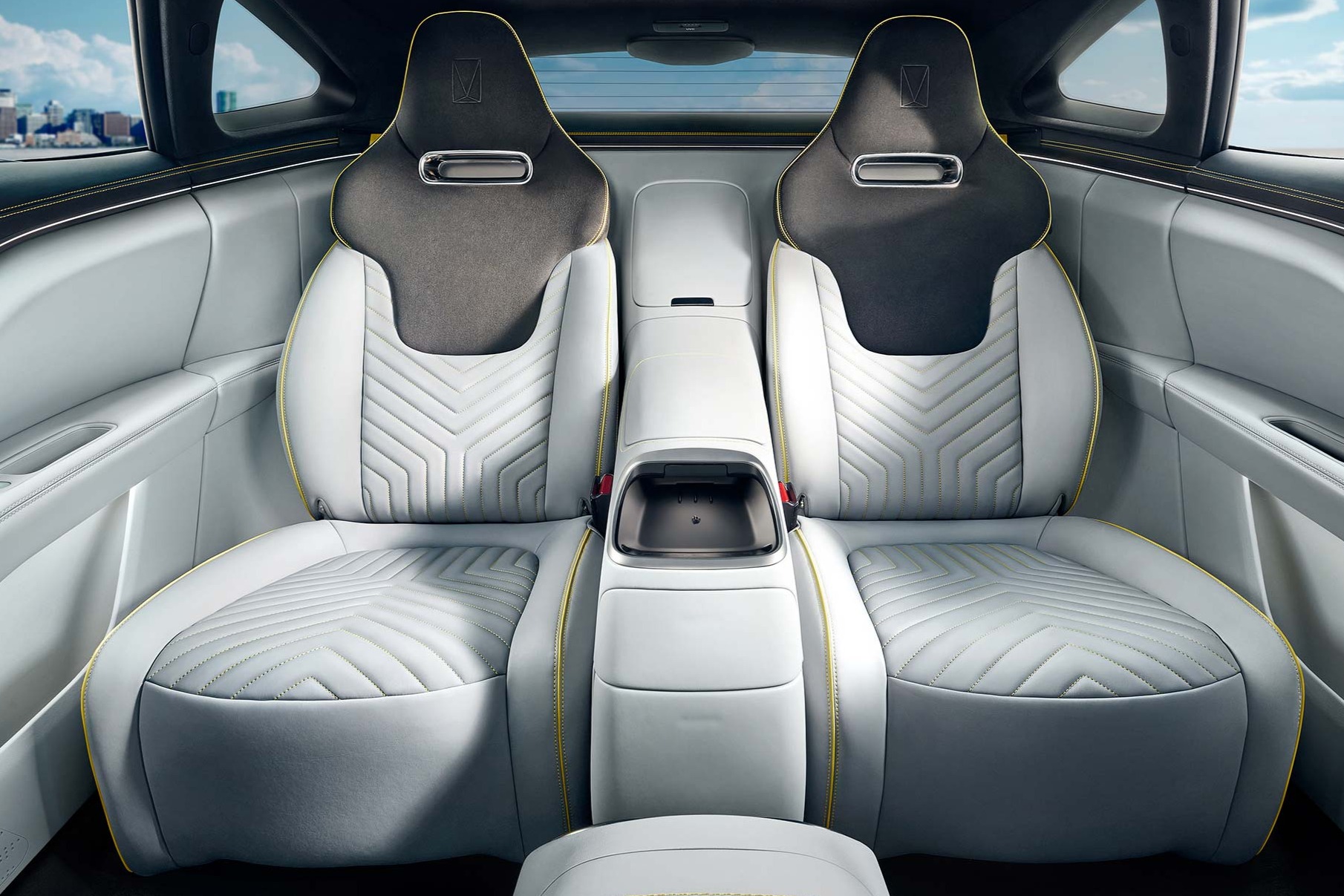 Laedana低碳環(huán)保材料大面積應(yīng)用于阿維塔首款新車 讓情感智能變得“觸手可及”