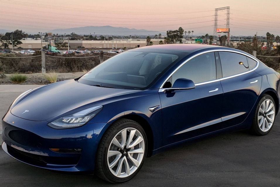 特斯拉新產(chǎn)品成本只有Model 3的一半？網(wǎng)友：15萬(wàn)必買(mǎi)