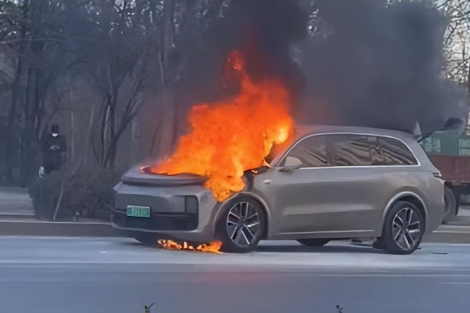 繼NOA失靈，理想L9又被曝自燃，官方：以消防鑒定為準