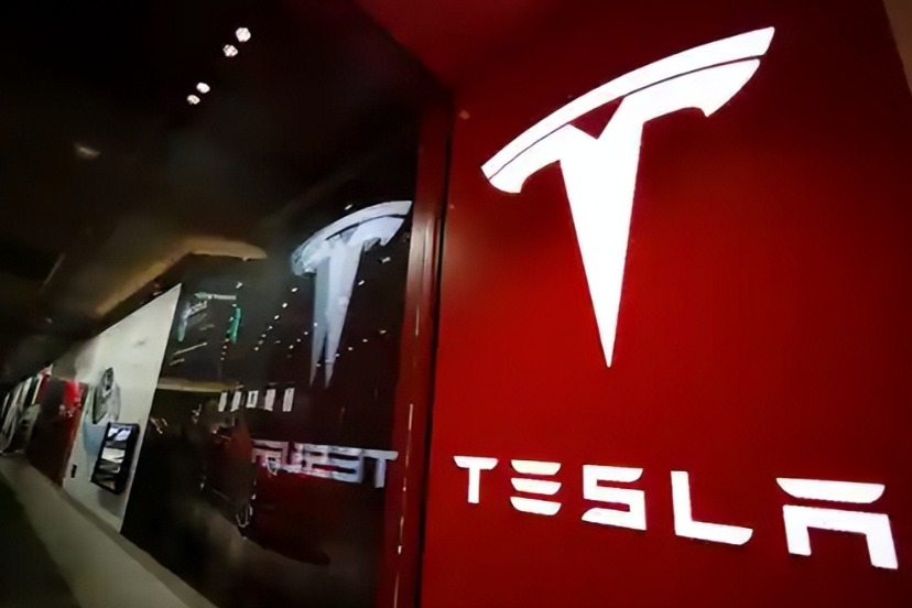 传特斯拉平价电动车设计已完成 Model 2要来了？