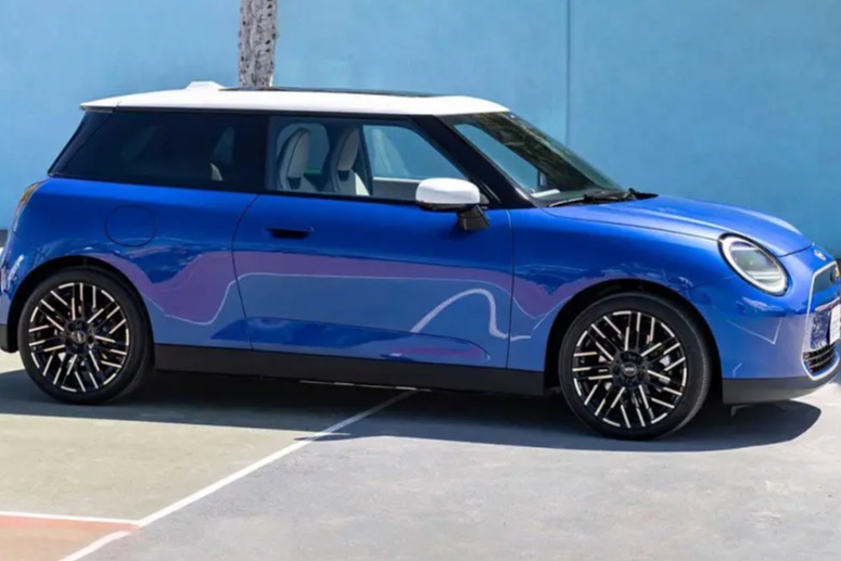 首搭圆形中控屏 全新MINI COOPER EV将在9月2日首发