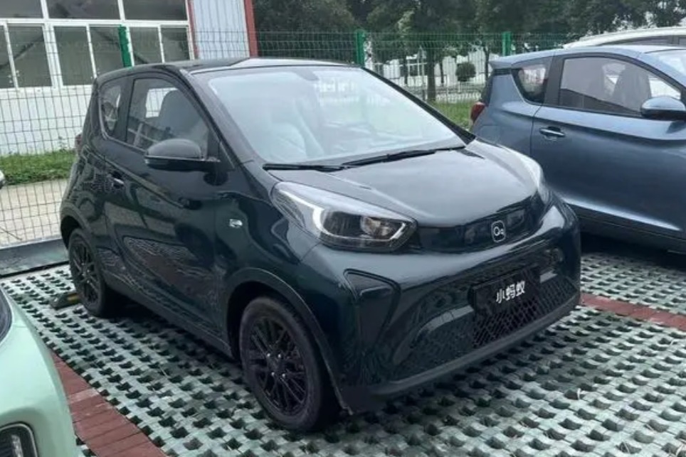 全新小蚂蚁将于10月28日上市 预计售价6万元左右