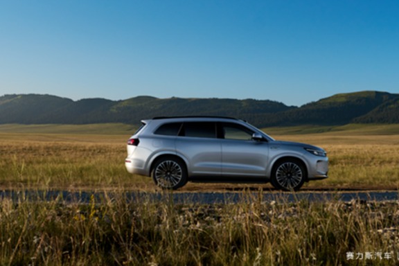 AITO问界10月交付12,700辆 新M7破万辆 创历史新高