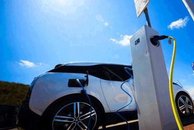 补贴1万元 上海发布2024年纯电动车置换补贴政策