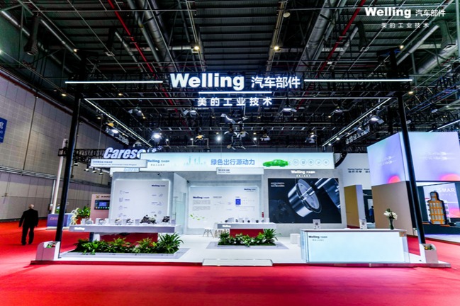 美的威靈汽車部件攜R290電動(dòng)壓縮機(jī)等新品亮相2025上海車展