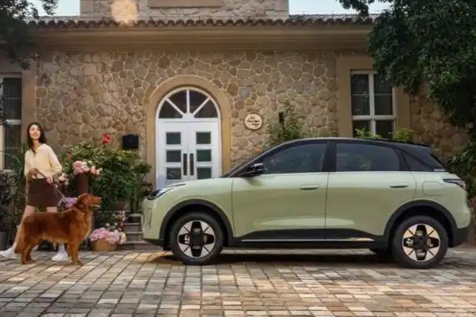 5月新能源車銷量TOP20：吉利14萬(wàn)輛再創(chuàng)新高，特斯拉、埃安同比大降