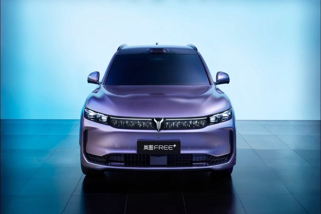 全系标配华为乾崑智驾ADS4 岚图FREE+正式预售22.99万元起