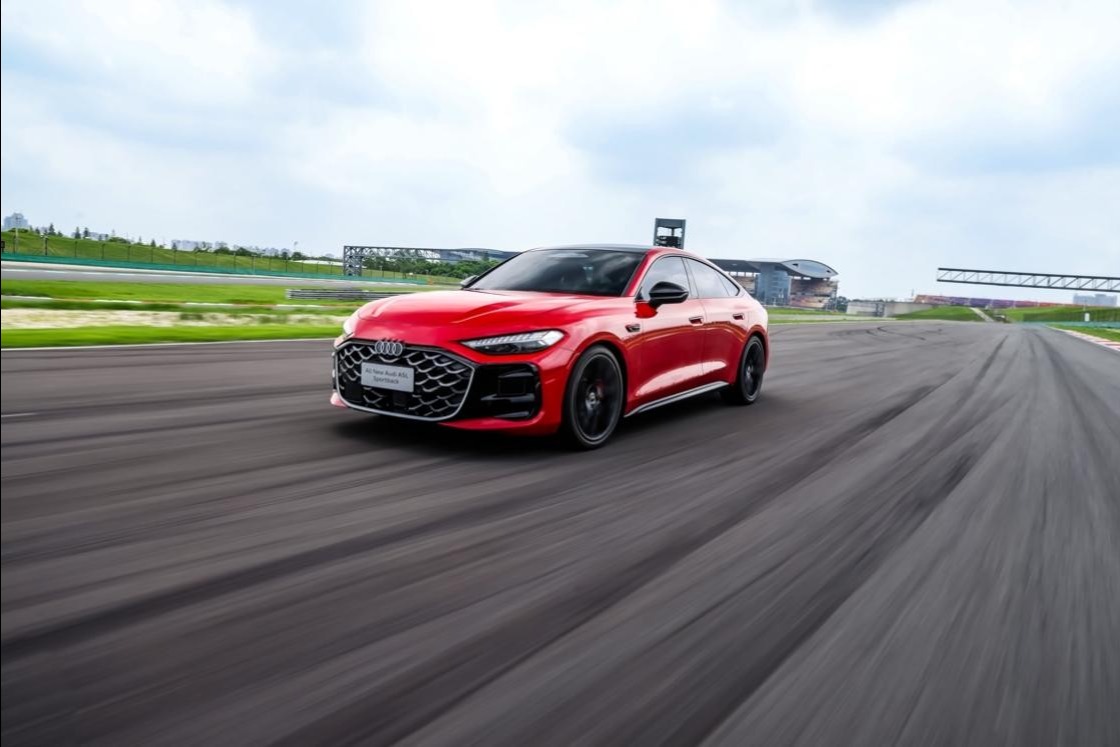 限时25.99万元起售，全新奥迪 A5L Sportback 上市，首搭华为乾崑智驾