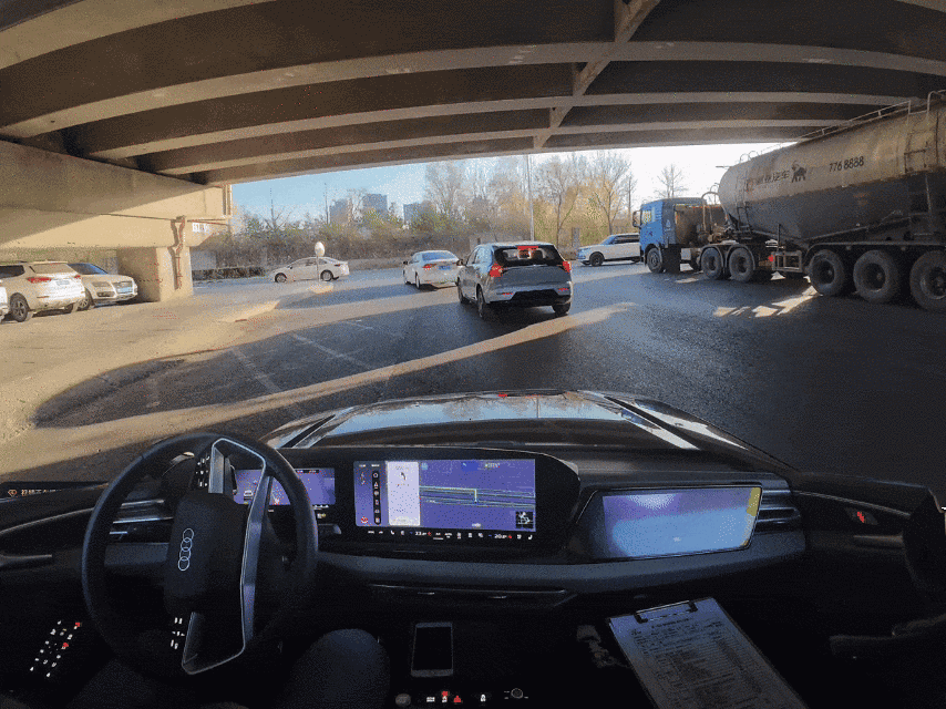 1765353766233204.gif 1765351775457085.gif