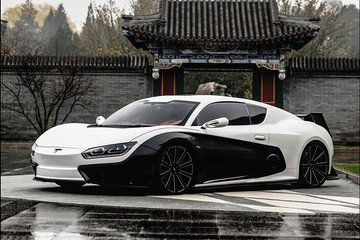 純電動(dòng)跑車(chē)前途K50
