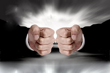 联手攻打CATL三元锂壁垒，国轩高科/比亚迪动力电池布局解析