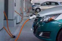 发改委：要研究进一步促进新能源汽车发展政策措施，壮大消费新增长点