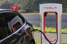 特斯拉抓紧在华布局，南京设立服务中心覆盖江苏安徽两省