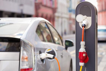 迪拜推出一系列优惠措施鼓励推广电动汽车