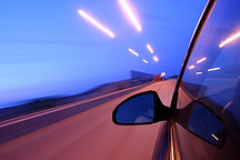 安凯客车发布全球首辆纯电动双层敞篷客车