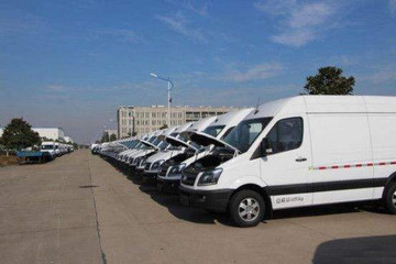 研究周报 | 穷则变、变则通，2018年电动物流车行业形势及对策