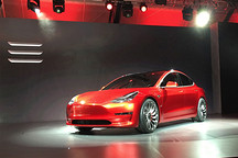  中信证券：长期看好特斯拉Model 3的产能提升及市场需求