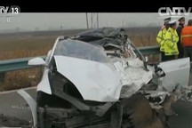 特斯拉自动驾驶致死案进展：特斯拉承认在案发时处自动驾驶状态