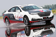 一汽关键时刻:押注新红旗临考 夏利奔腾被边缘化