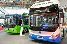 宇通氢燃料电池客车F10、纯电动公交E10亮相道路运输展